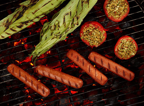 Grilled Vegetables and Sausage Links