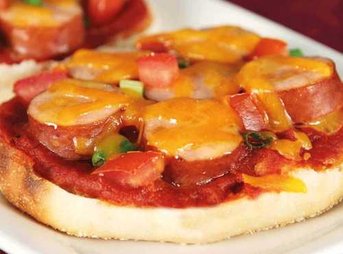 Smoked Sausage Muffin Pizzas with Cheddarwurst® Smoked Sausage 