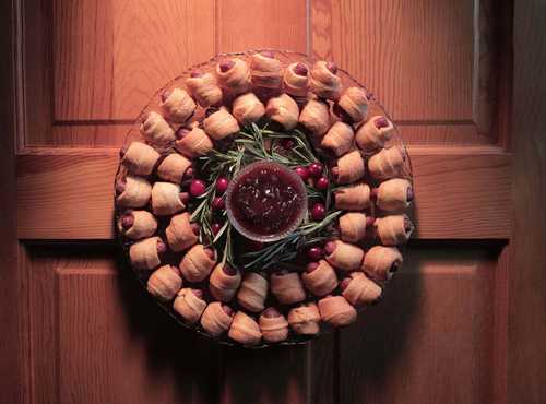 Lit'l Smokies® Smoked Sausage Holiday Appetizer Wreath