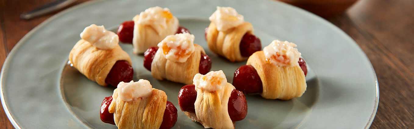 Apricot & Cream Cheese Pigs in a Blanket