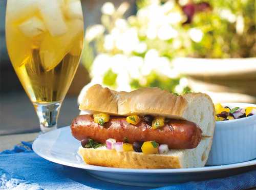 Grilled Hot Links With Mango Salsa